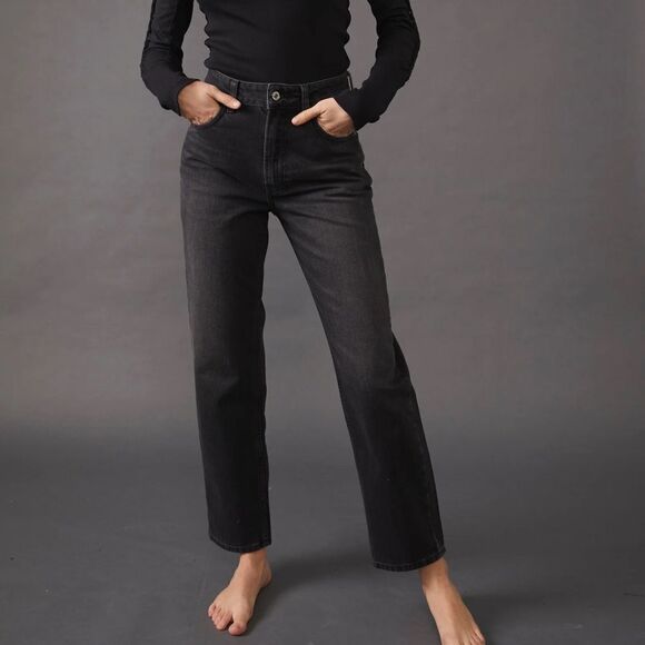 Free People PACIFICA STRAIGHT LEG JEAN | WORN BLACK 25 - Picture 1 of 13